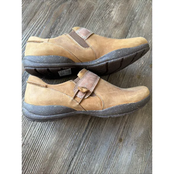 Clarks Collection Women’s 9.5 Leather Slip-Ons Roseville Dot Dark Tan New - Image 7