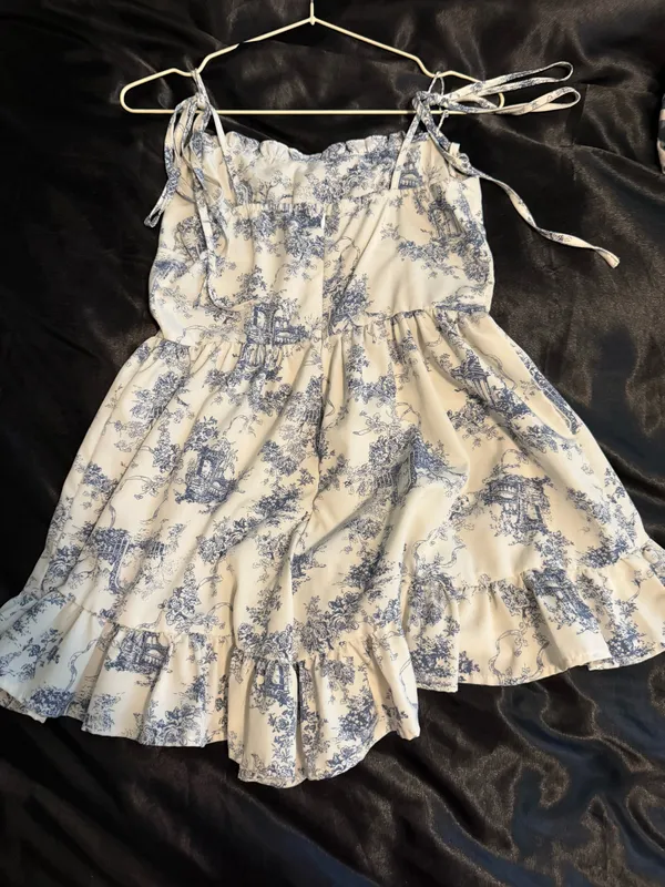 Tie Shoulder Shein Romper - Image 2