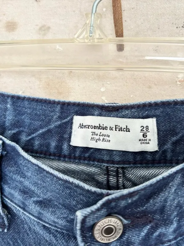 Abercrombie the High Rise Loose Jean - Image 4