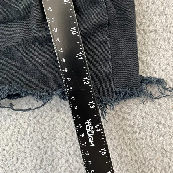 VTG Levi's 510 Jean Shorts Women 6 Black Lower Rise Slim Fit Distressed Cutoff - Image 9