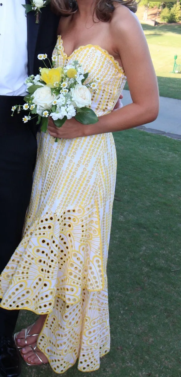 Charo Ruiz Yellow Aurora Strapless Broderie Anglaise Dress With Belt - Image 3