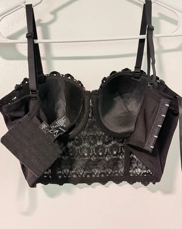 Windsor Black Lace Bustier Bralette w/Pink Bow - Image 4