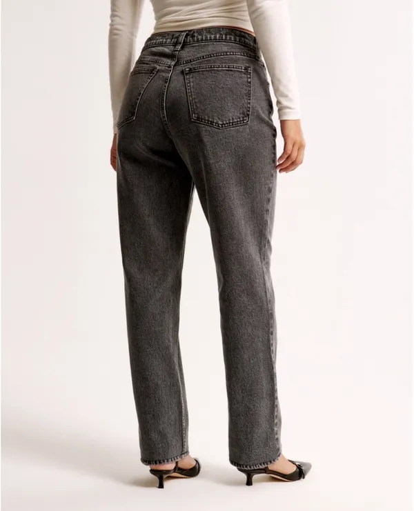 Abercrombie Curve Love Mid Rise 90s Straight Leg Jean - Image 7