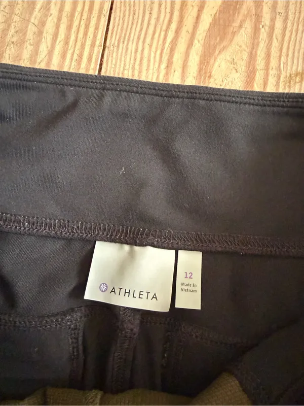 Athleta Highline Hybrid Ankle Tight leggings size 12 - Image 4