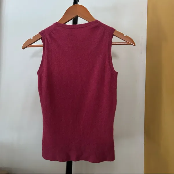 Ann Taylor Cashmere Sleeveless Tank Top Shell Sweater Raspberry Pink Size XS‎ - Image 5
