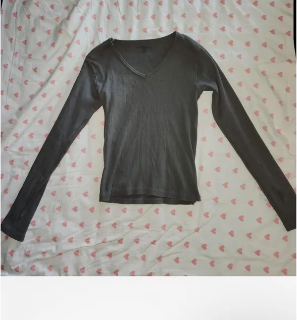 Grey Brandy Melville Long Sleeve - Image 2