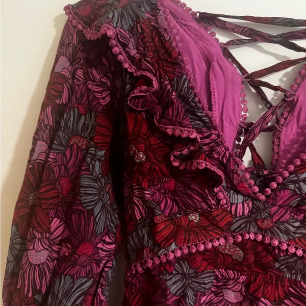 Olivaceous Floral Ruffle V-Neck Dress - Image 3