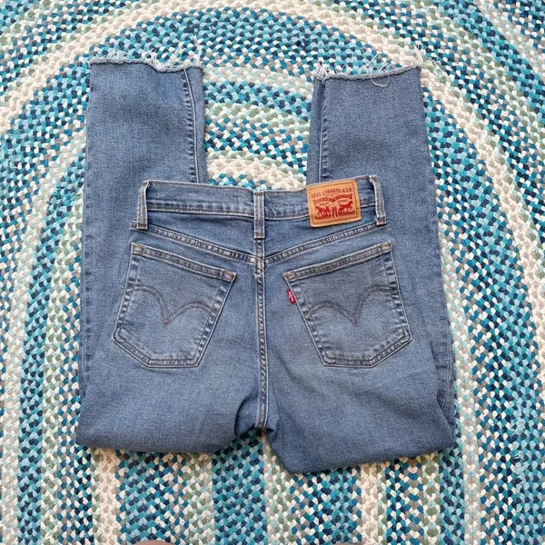 Levi‎ Wedgie Straight Jeans - Image 7