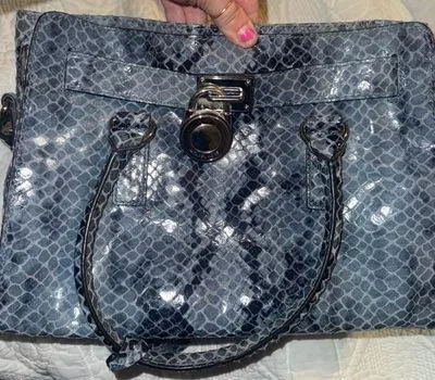 Michael Kors Blue Snake Skin Bag - Image 2