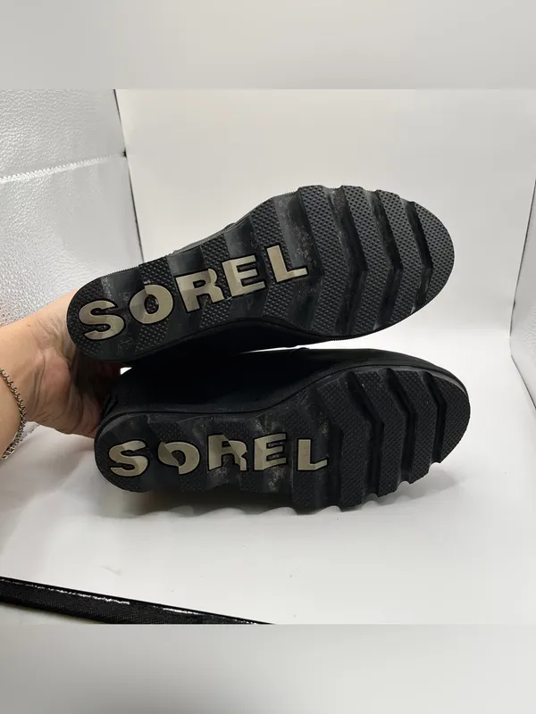 Sorel Joan of Arctic Wedge II Chelsea Boots Black Leather NL3320-010 Womens 6.5 - Image 9