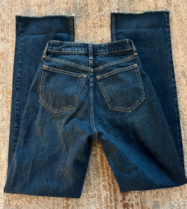 Abercrombie Relaxed High-Rise 90s Jeans Curve Love - Image 4
