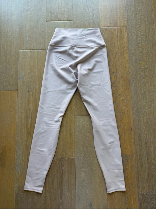 Alo Yoga - High-waist airlift legging - Size Small - Image 3