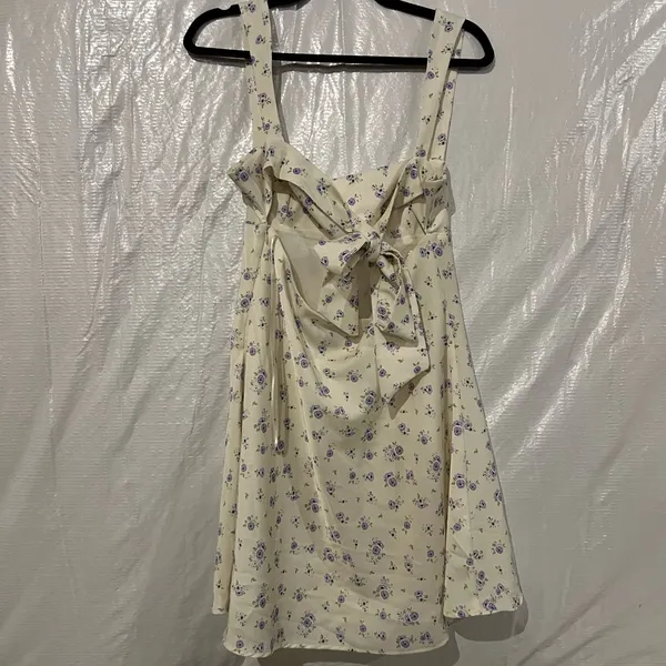 ZARA Cream Floral Satin Dress Size Large - Image 4