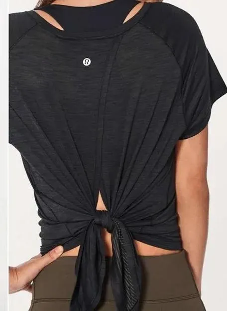 Lululemon Back In Action Short Sleeve - Image 2
