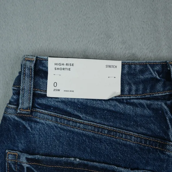 American Eagle Denim Shorts‎ 0 (28x2) High Rise Shortie Stretch Raw Hem Booty - Image 4