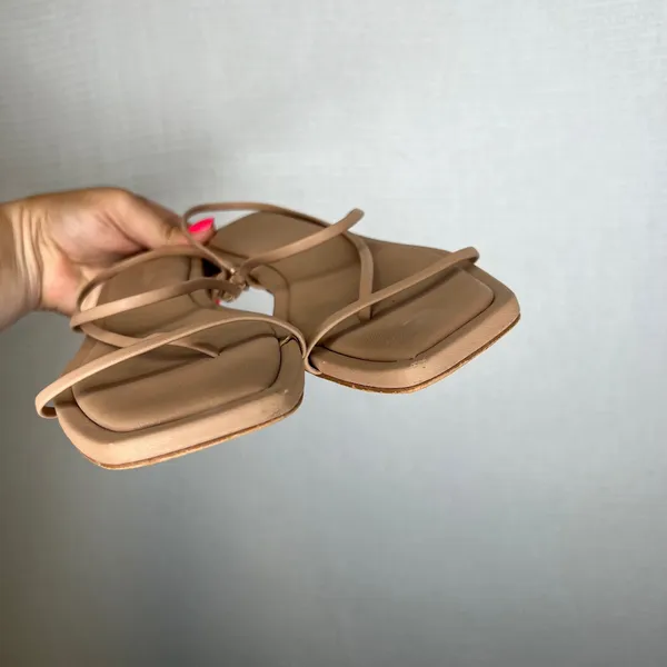 Steve Madden Lynley Flat Nude‎ Thong Strap Square Toe Sandal Flats Size 8.5 - Image 4