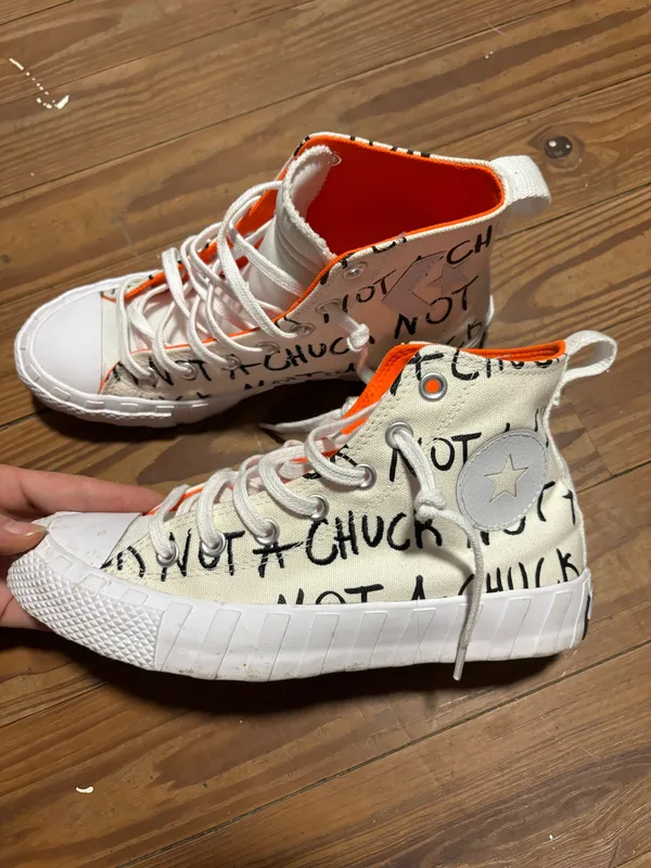 Converse High-Top Chuck Taylor - Image 3