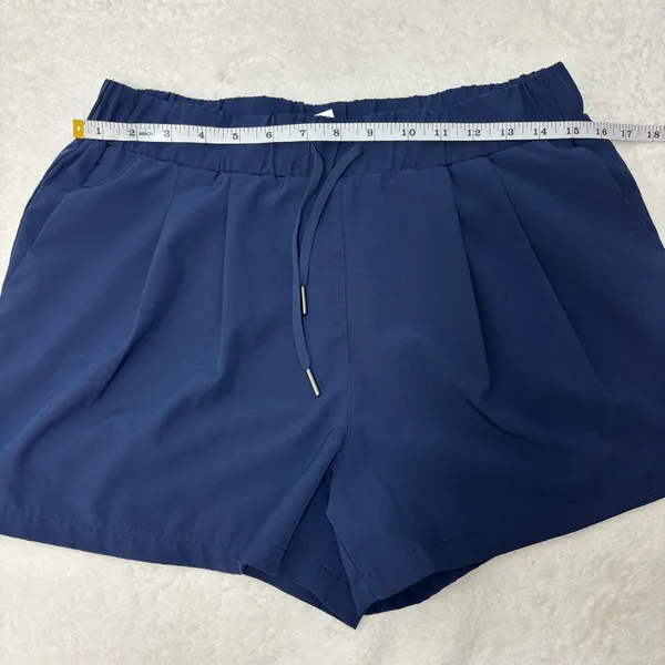 HALARA Deep‎ Blue Relaxed Shorts lightweight Size M - Image 4