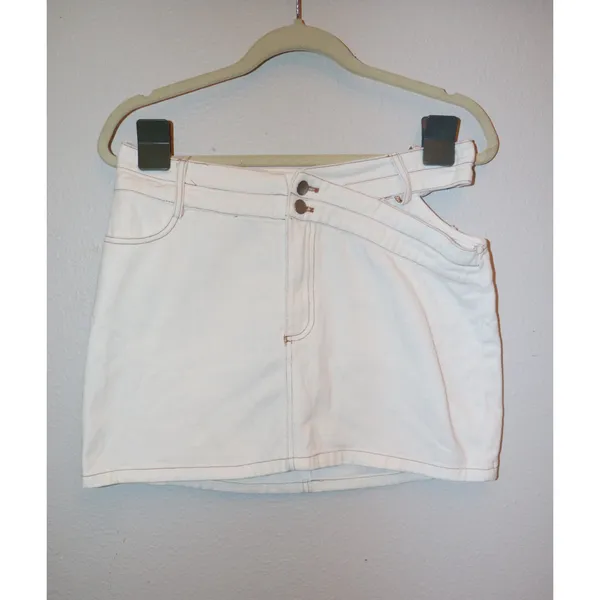 Steve Madden White Denim Cutout Mini Skirt - Image 2