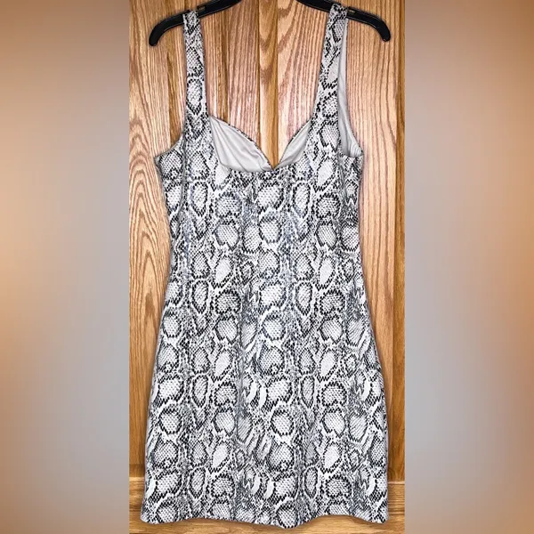 ZARA Animal Print‎ Snakeskin Faux Suede Mini Dress Black & Ecru Size Medium - Image 11