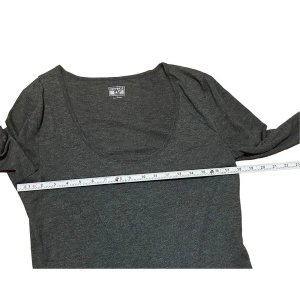 Converse Long Sleeve Faux Wrap Style Top sz L gray‎ - Image 5