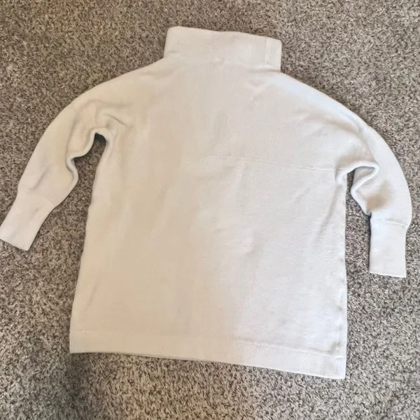 Free People Soft Ribbed White long sleeve‎ sweater - Image 2