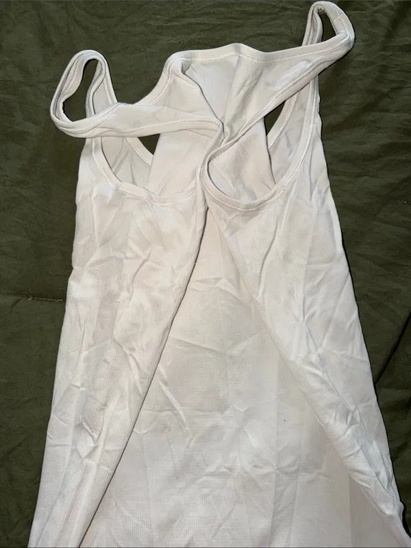 Lululemon White Seek Simplicity Ribbed Tank Size 4 - Image 2