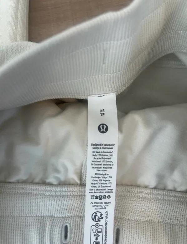 Lululemon Scuba Sweatpants - Image 4