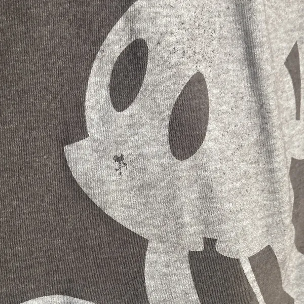 Disney Mickey Mouse sleeveless top with split side hem M - Image 4
