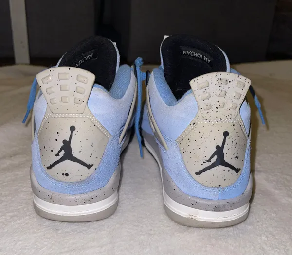 Jordan 4 University Blue - Image 5