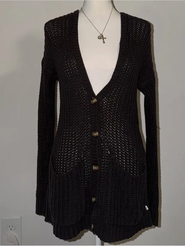 2000s vintage brownish black 2014 american eagle cable knit button down cardigan - Image 2