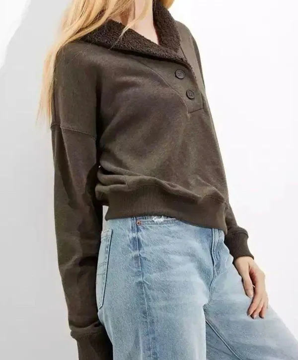 American Eagle Outfitters Sweatshirt - Image 3