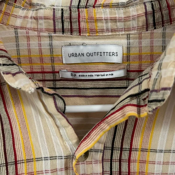 Urban Outfitters Cropped Flannel - Image 4