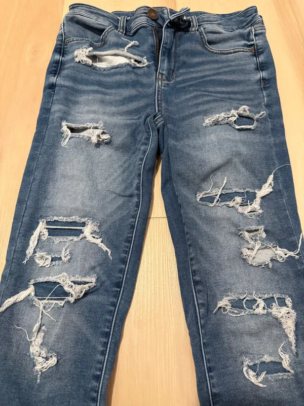 American Eagle distressed Jeans Hi Rise Jegging Women's size 6 X-Long - Image 2