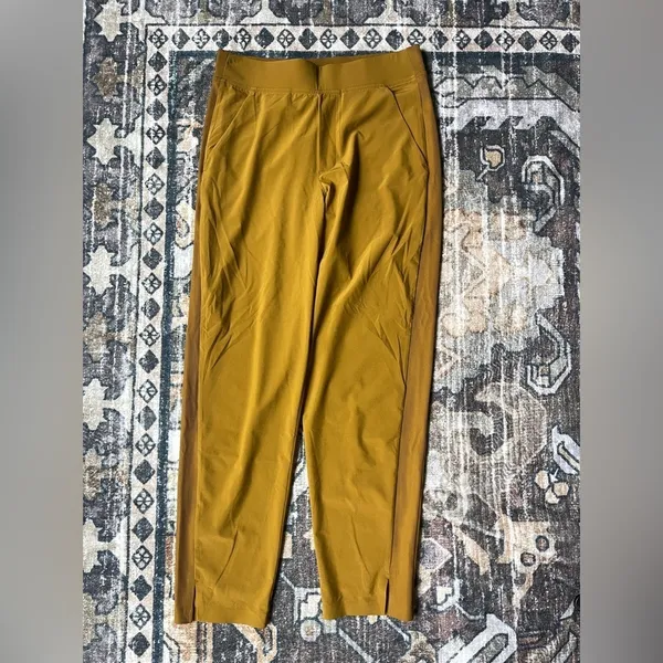 Athleta Brooklyn‎ Ankle Pants Brass Yellow Mid Rise Pockets - Image 3