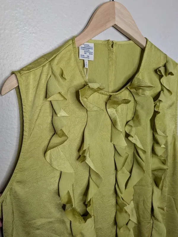 Baum Und Pferdgarten Sleeveless Ruffle Front Satin Dress Dark Citron Size 44 EU - Image 5