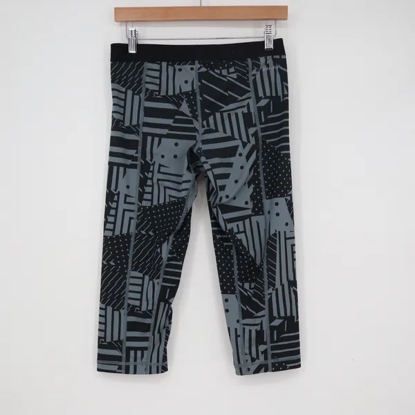 Nike Pro Dri-FIT Grey Black Geometric Patchwork Cropped Leggings Womens Medium - Image 5