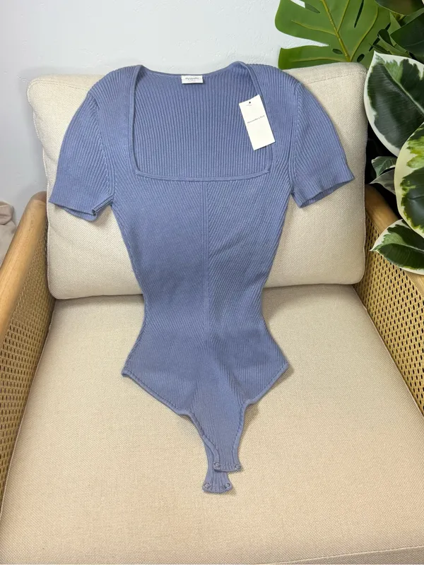 NWT Abercrombie & Fitch Knit Bodysuit - Image 2