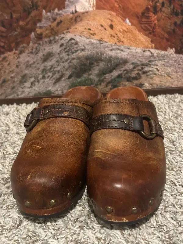 Frye Brown Distressed Leather Studded Clogs with Ring Strap - Image 4