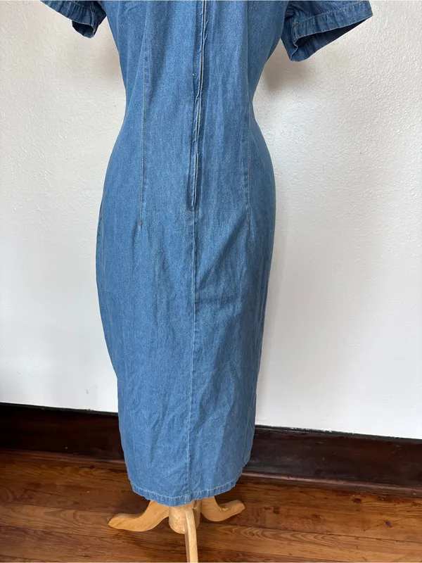 Vintage 80s Western V-Neck Faux Button-Front Light Blue Denim Midi Dress - Image 7