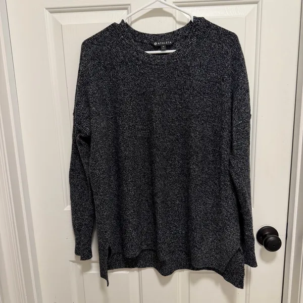 Athleta Sierra Crew Sweater Women’s Marled Black Wool Cashmere Blend Size Medium - Image 2