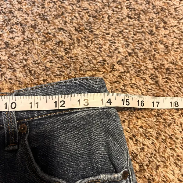 Abercrombie Fitch Mom Jeans Distressed Ripped Blue Denim‎ Size 28 Cropped - Image 3