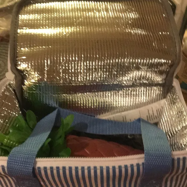 Cotton On New square makeup bag or lunch box in stripe - Image 6