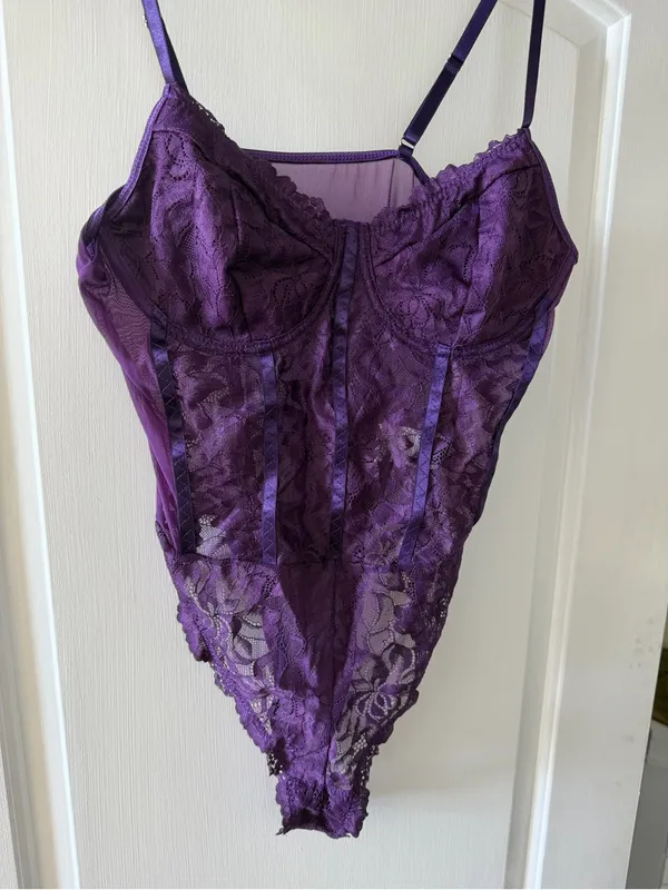 Purple Lace Bodysuit NWOT Size L - Image 5