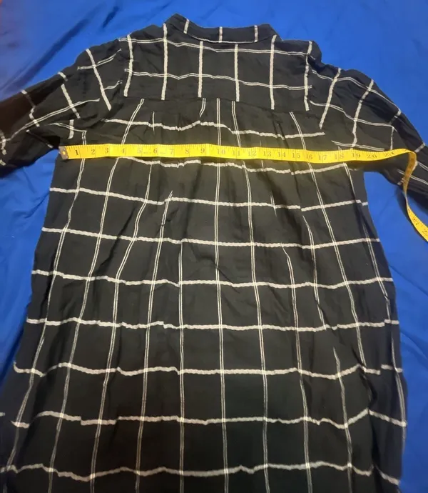 Madewell Women's Black and White Windowpane Print Collarless Button-Front Shirtd - Image 7