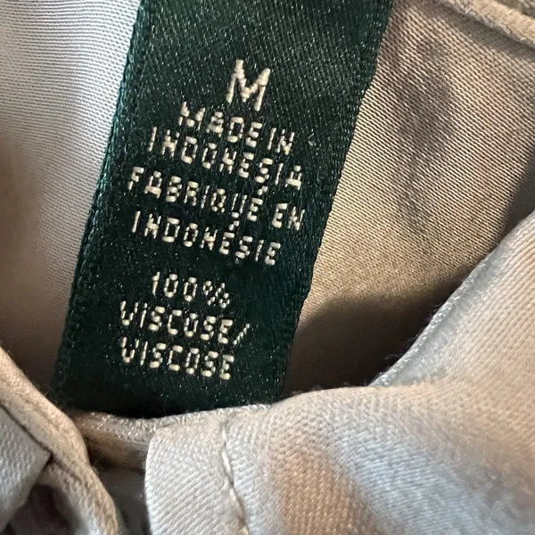 Lauren Ralph Lauren‎ Women’s Button Up Top Medium Satin - Image 4