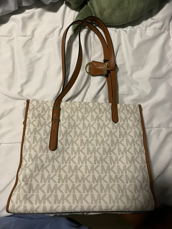 Michael Kors Purse - Image 3