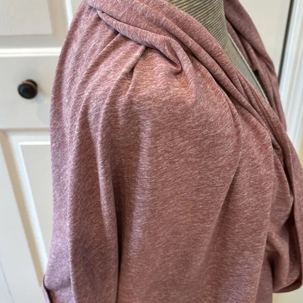 Lululemon Vinyasa heathered auburn convertible snap layering scarf or shawl - Image 6