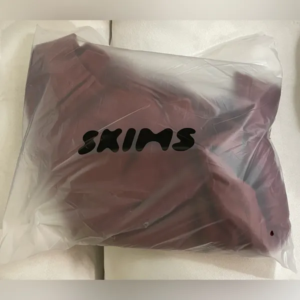 Skims NWT Cotton Fleece Classic Zip Up Hoodie Sweatshirt Merlot Size M - Image 10