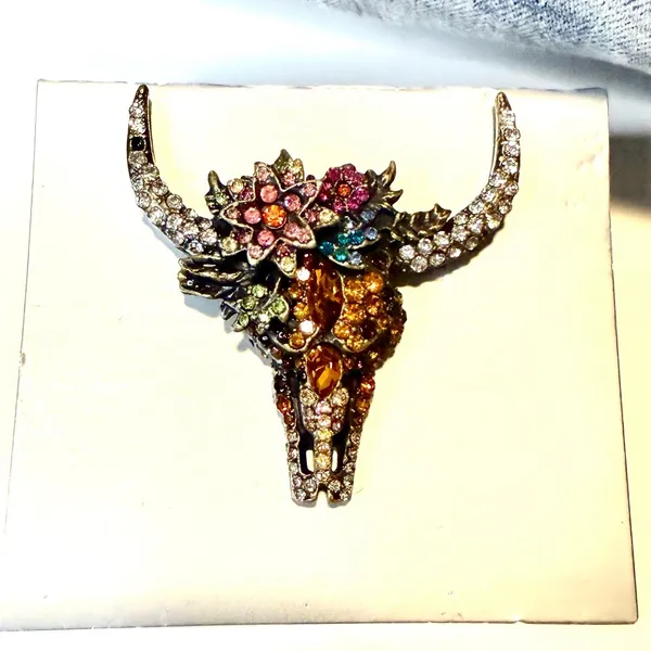 NEW Longhorn Skull Floral Rhinestone Brooch Western Statement Bag Charm Pin NWT - Image 3